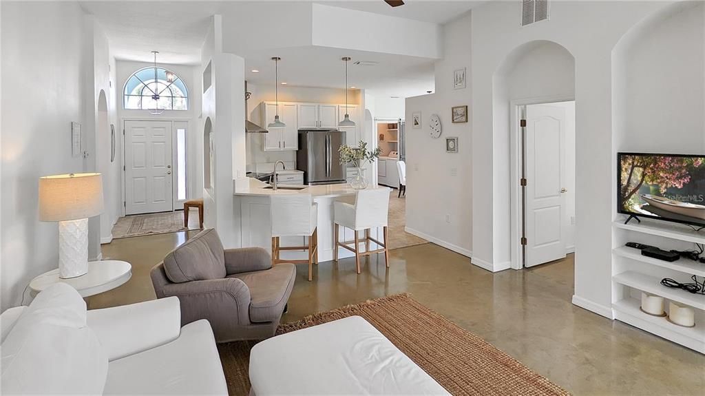 Interior, Kitchen, Living room, Pendant Lights, Recessed Lighting, Stainless Steel Appliances