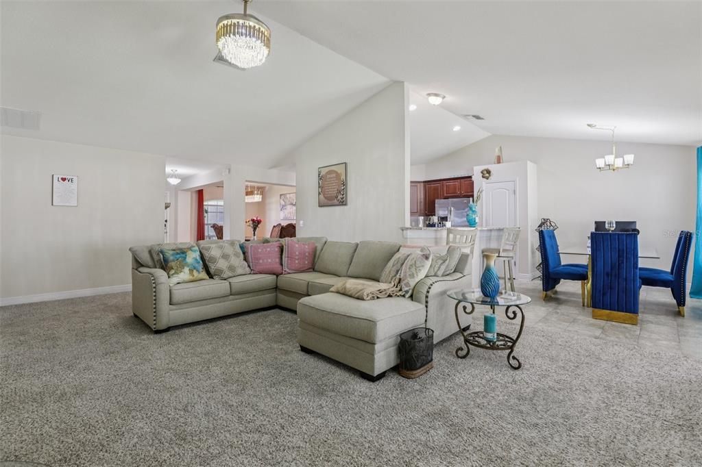 Chandelier, Dining room, Interior, Kitchen, Living room, Recessed Lighting