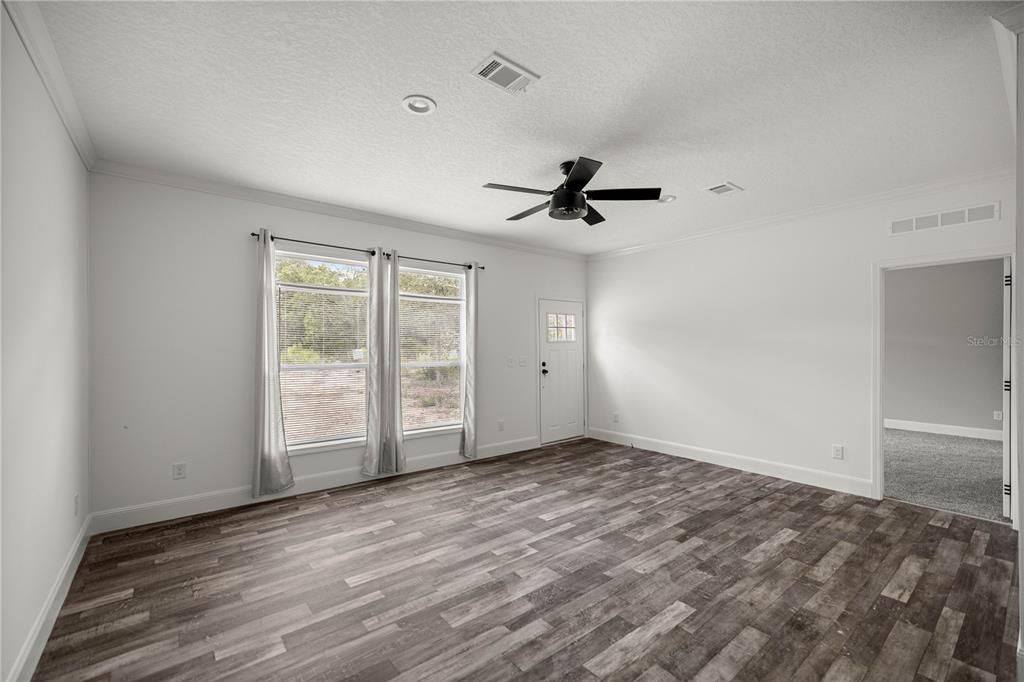 Empty room, Interior, Recessed Lighting, Wood Texture Flooring