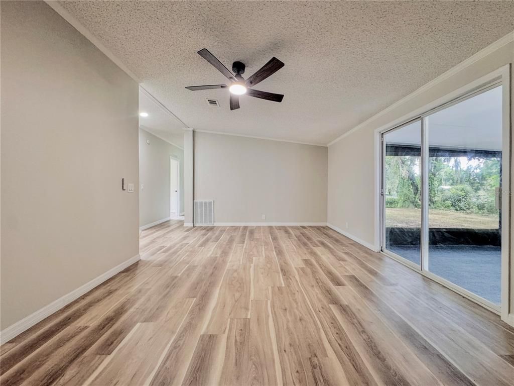 Empty room, Interior, Recessed Lighting, Wood Texture Flooring