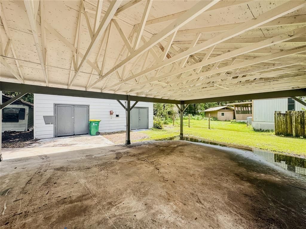 Backyard, Exterior