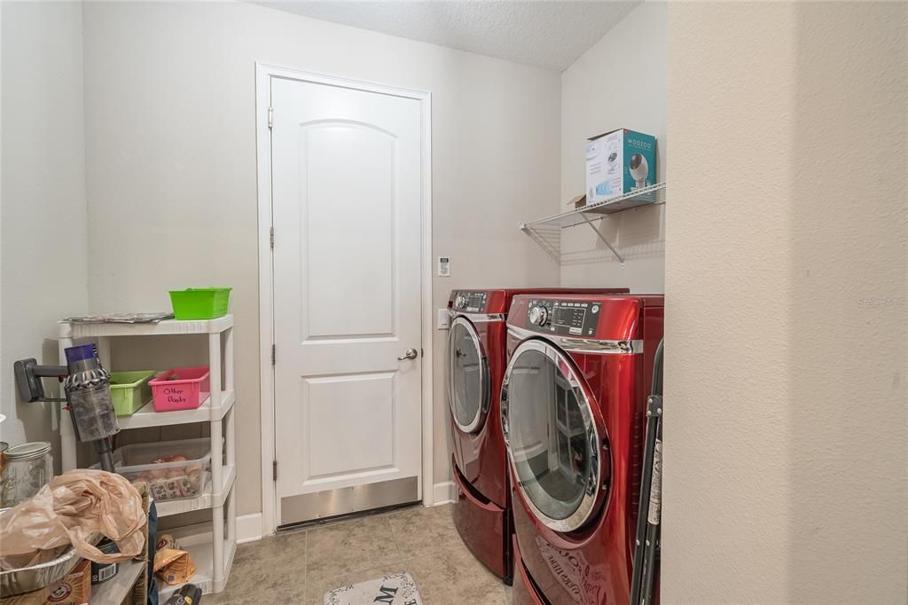 Interior, Washer