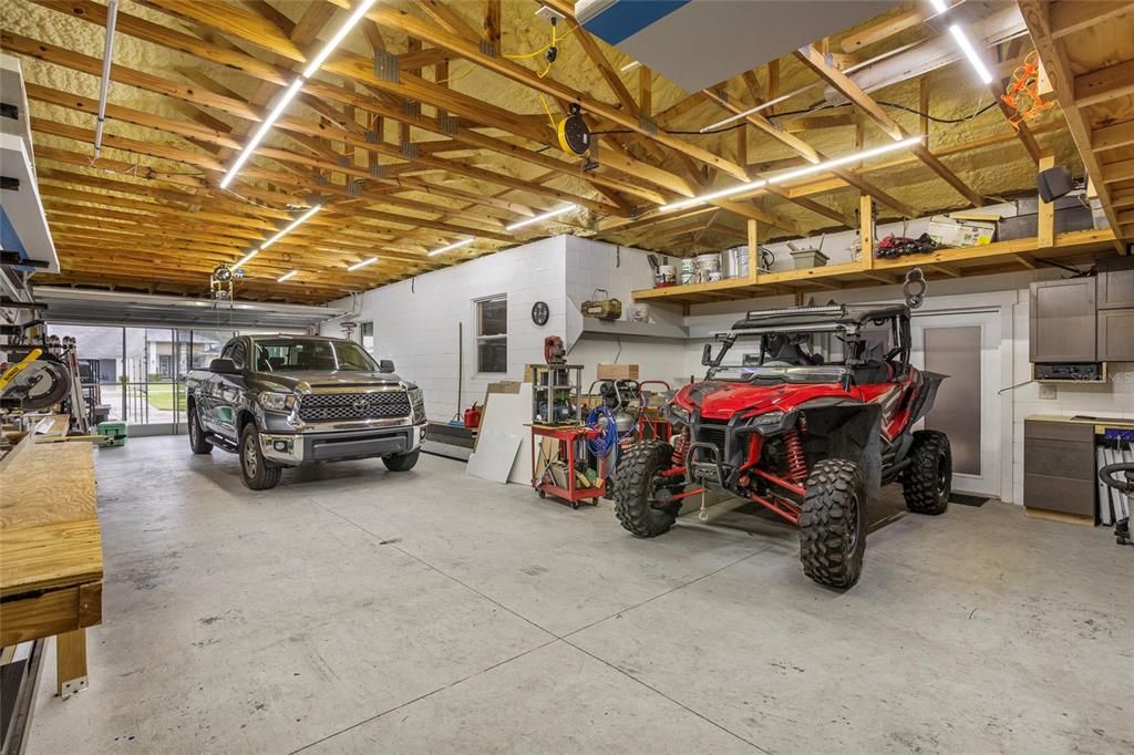 Garage, Interior