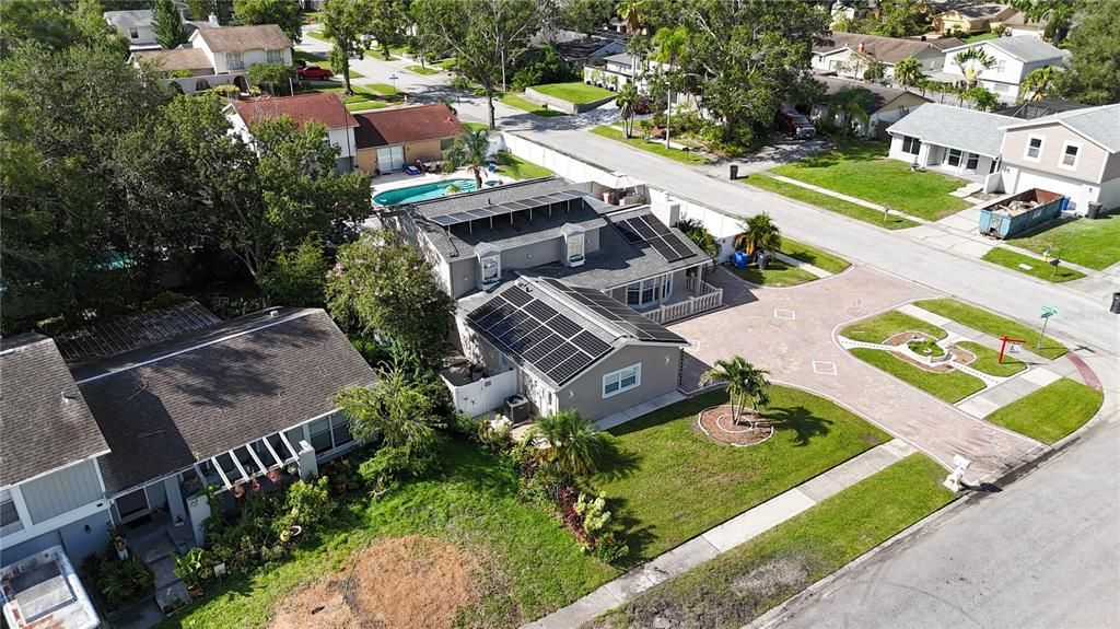 Exterior, Drone