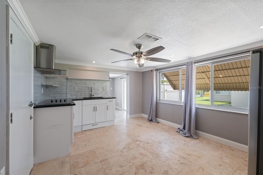 Interior, Kitchen, Recessed Lighting