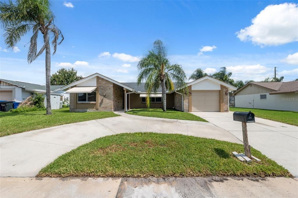 Attached, Backyard, Exterior, Facade, Ranch