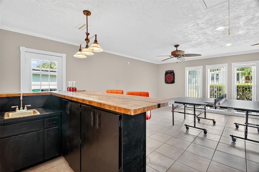 Game Room, Interior, Pendant Lights, Recessed Lighting