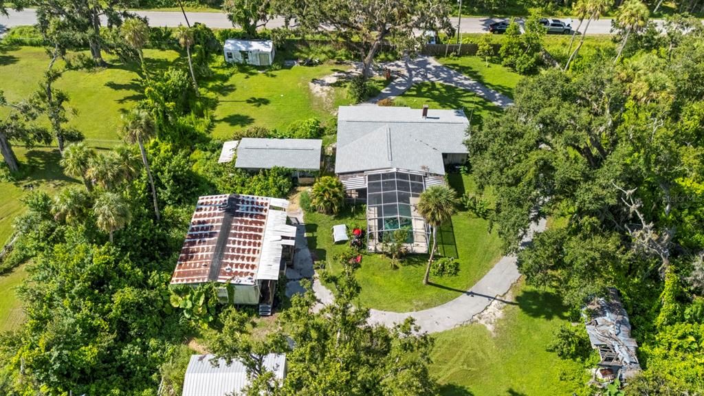 Exterior, Drone