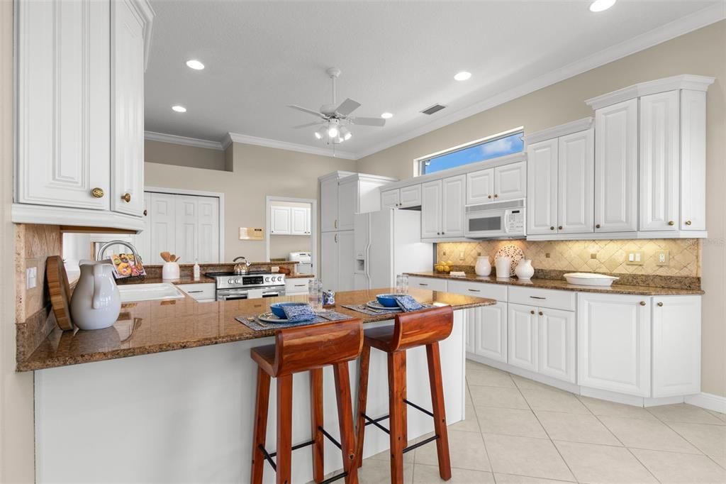 Interior, Kitchen, Recessed Lighting