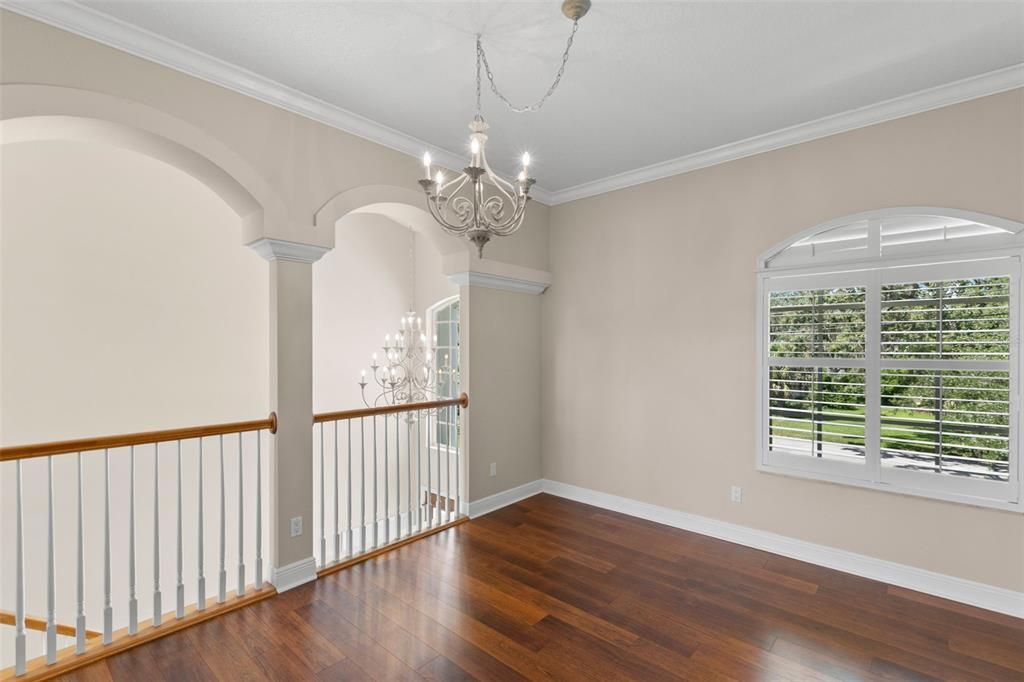 Chandelier, Empty room, Interior, Wood Texture Flooring
