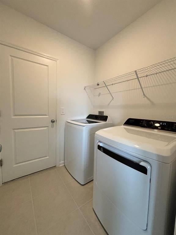 Interior, Washer