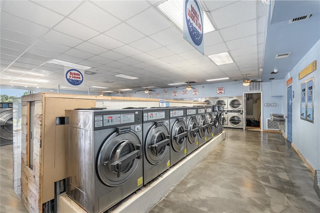 Interior, Utility Closets, Washer