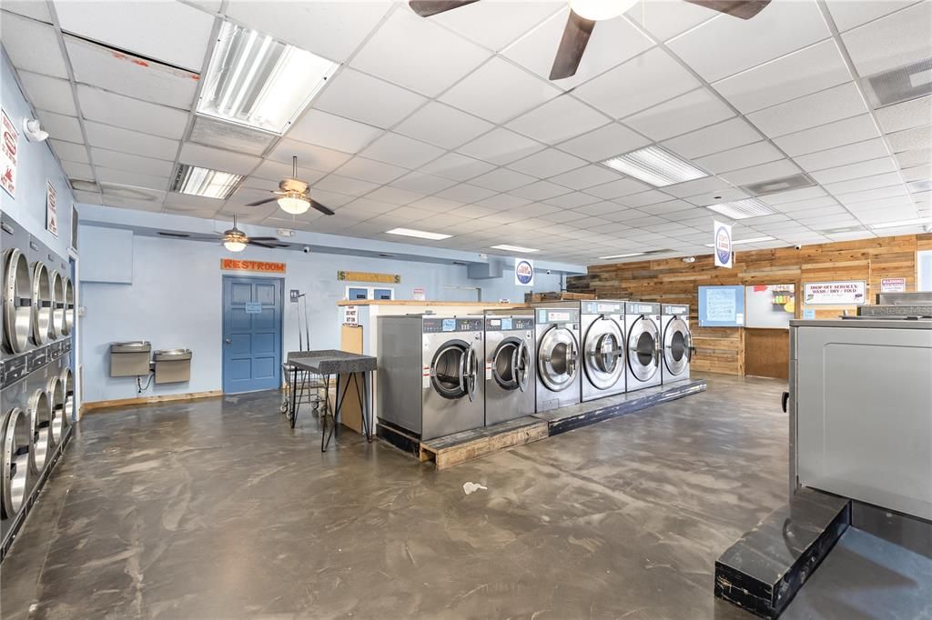 Interior, Washer, Wooden Walls