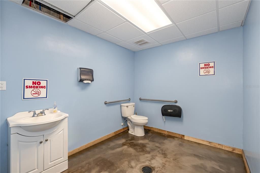 Bathroom, Interior