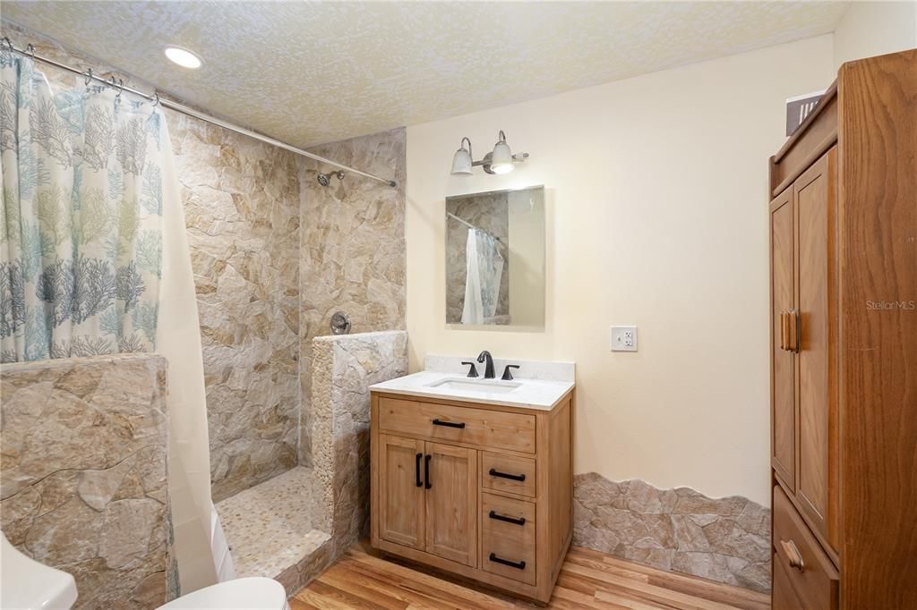 Bathroom, Interior, Recessed Lighting, Wood Texture Flooring