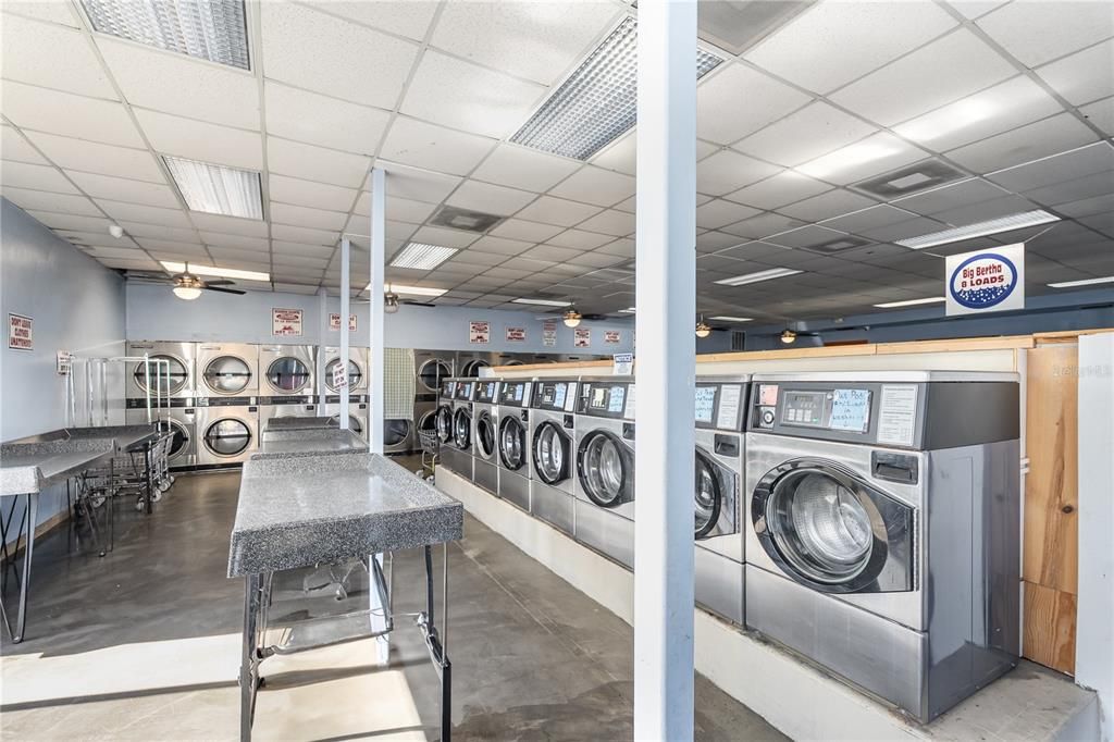 Interior, Recessed Lighting, Utility Closets, Washer
