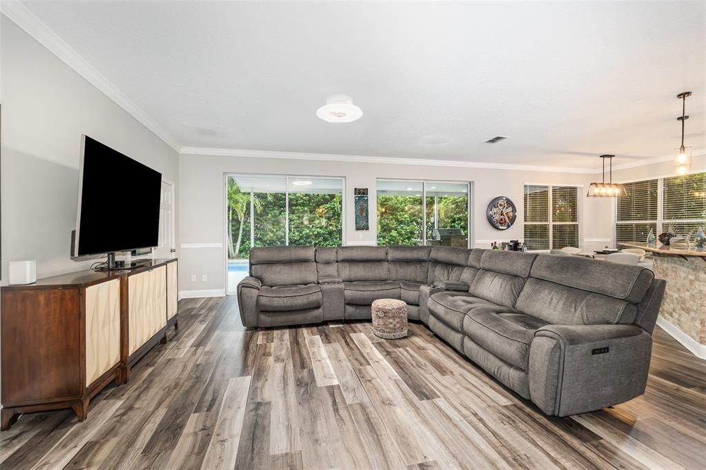 Interior, Living room, Pendant Lights, Wood Texture Flooring