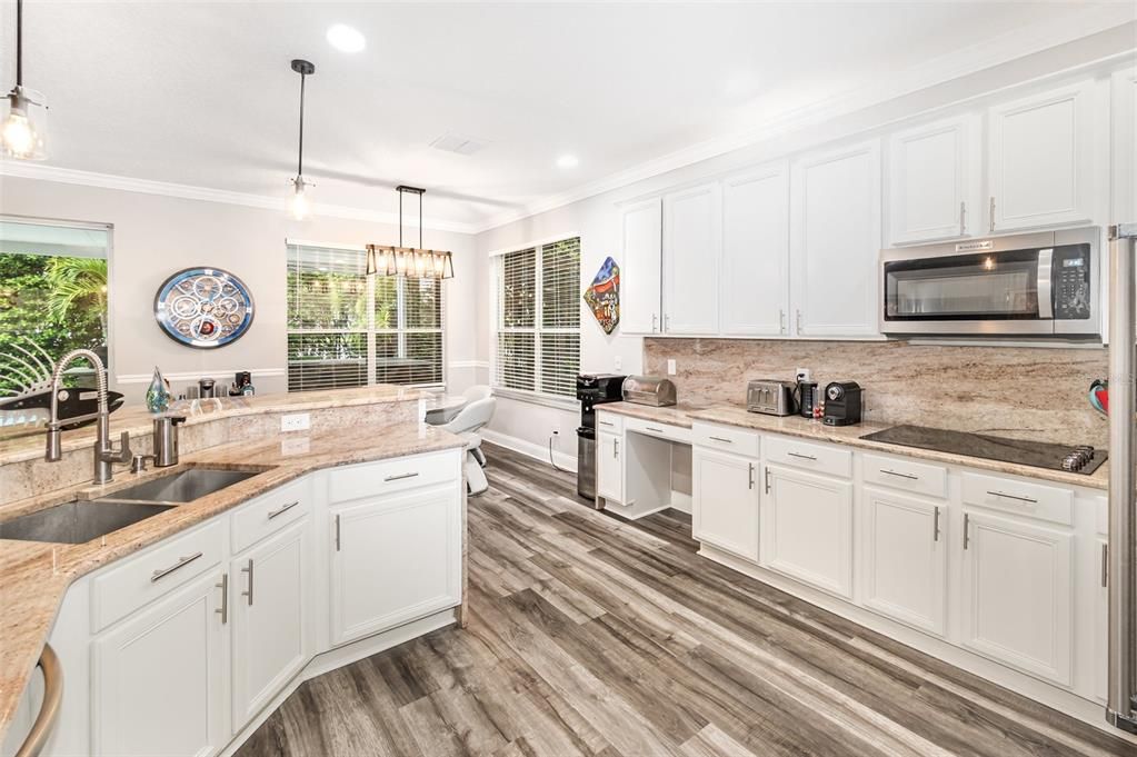 Interior, Kitchen, Pendant Lights, Recessed Lighting, Wood Texture Flooring