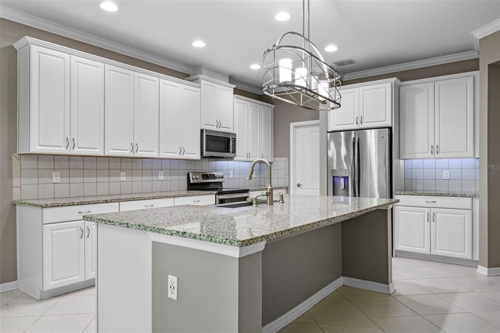 Interior, Kitchen, Pendant Lights, Recessed Lighting, Stainless Steel Appliances