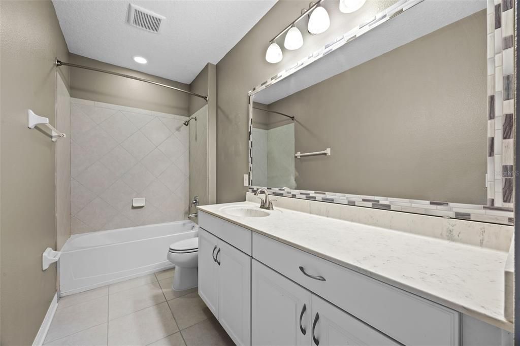 Bathroom, Interior, Recessed Lighting