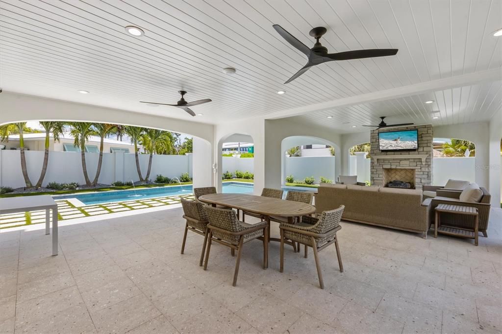Exterior, Fireplace, Pool, Recessed Lighting