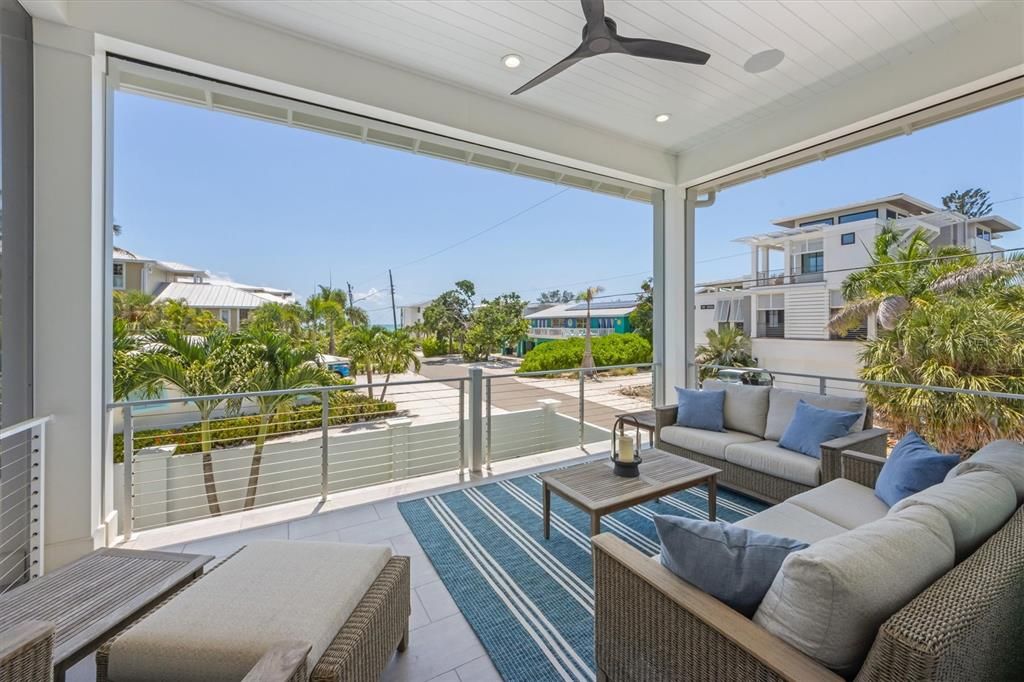 Exterior, Recessed Lighting