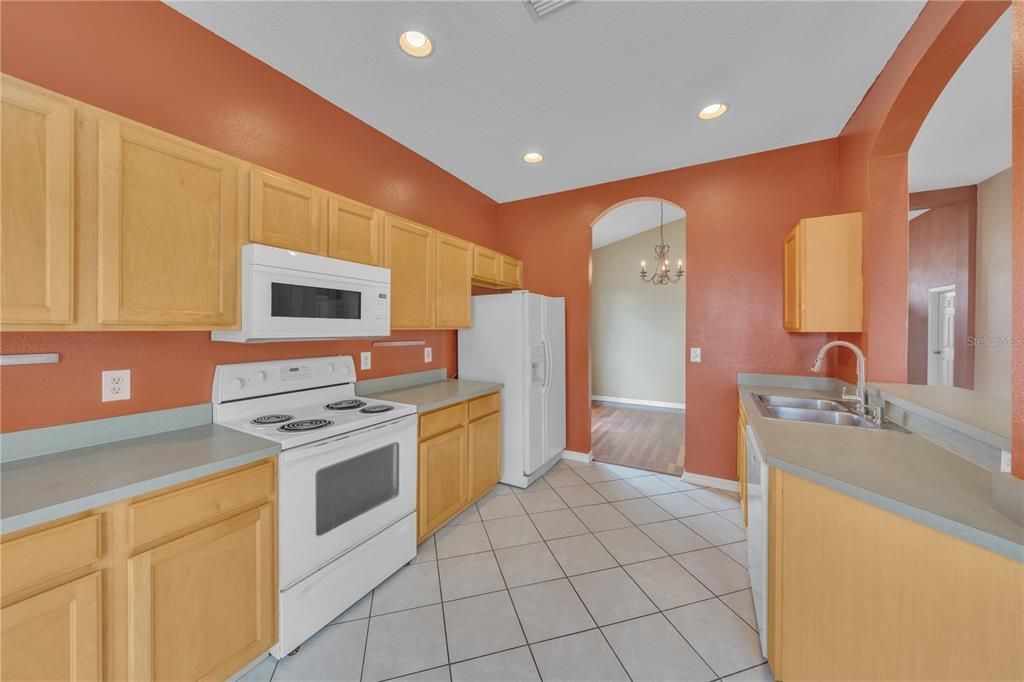 Chandelier, Interior, Kitchen, Recessed Lighting