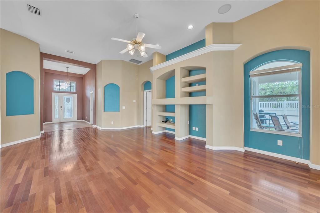 Empty room, Interior, Pendant Lights, Recessed Lighting, Wood Texture Flooring