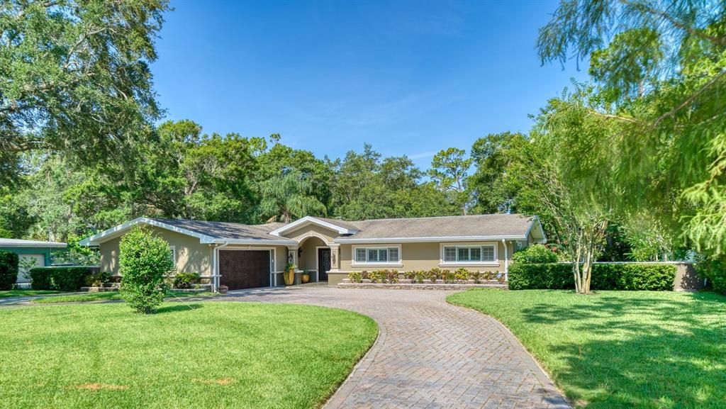 Backyard, Exterior, Facade, Ranch