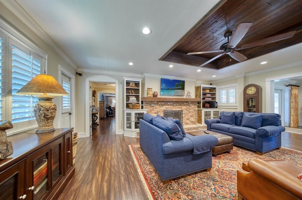 Fireplace, Interior, Living room, Recessed Lighting, Wood Texture Flooring