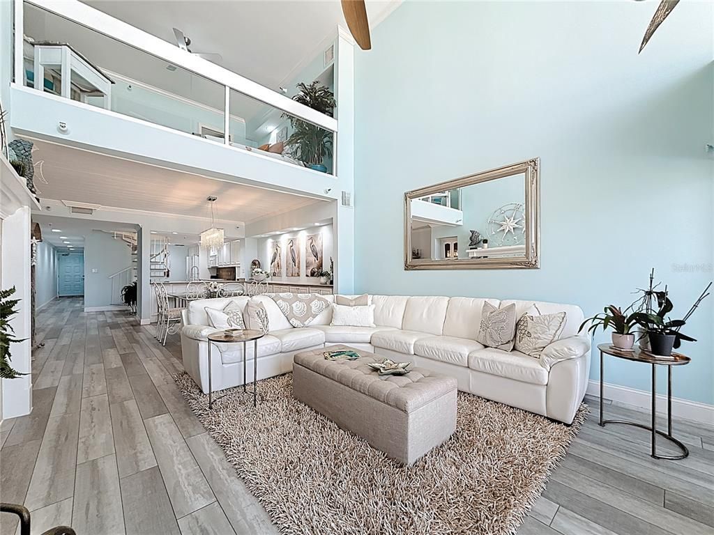 Interior, Living room, Pendant Lights, Wood Texture Flooring
