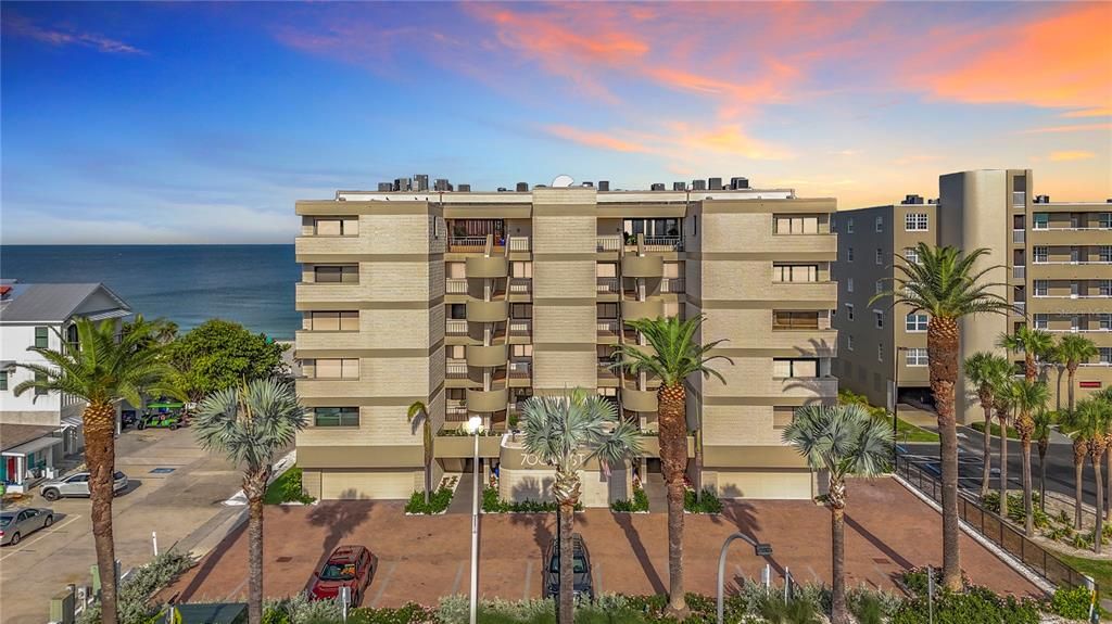 Exterior, Facade, Condo Building