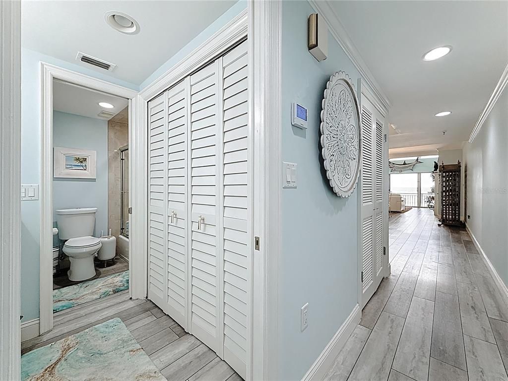 Bathroom, Interior, Recessed Lighting, Wood Texture Flooring