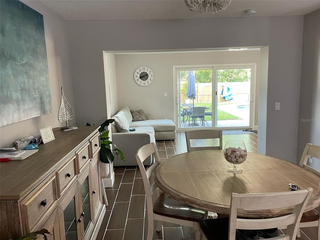 Dining room, Interior