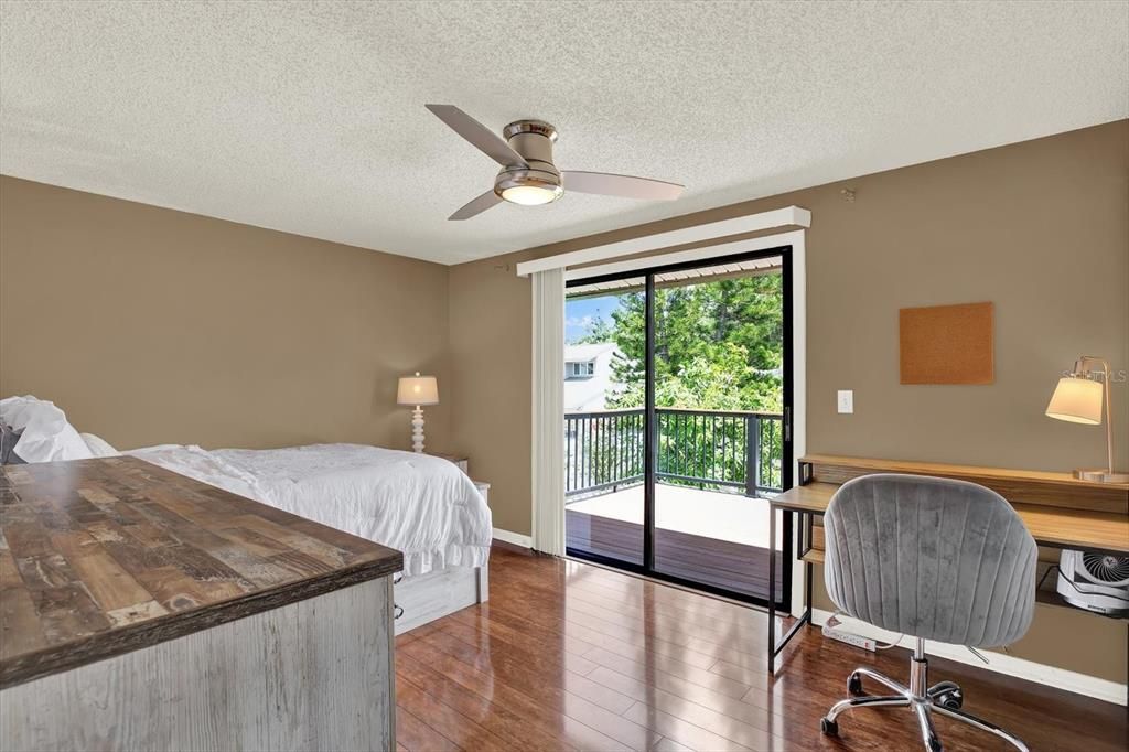 Bedroom, Home Office, Interior, Wood Texture Flooring