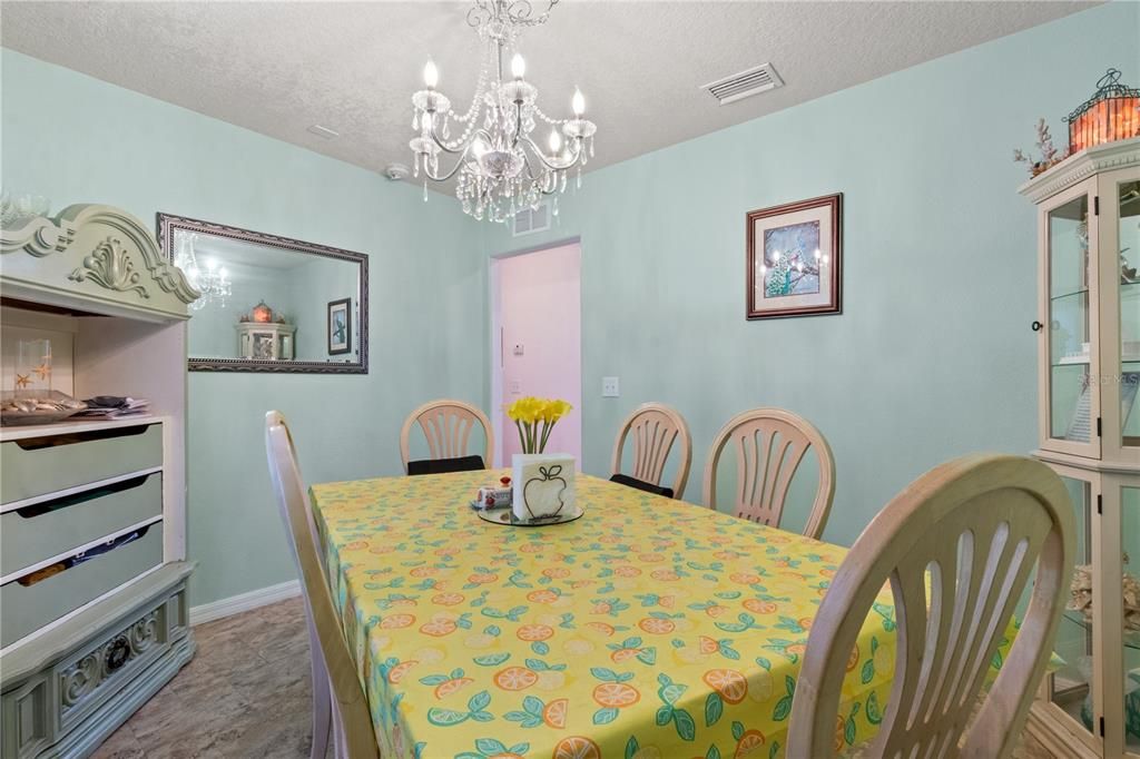 Chandelier, Dining room, Interior