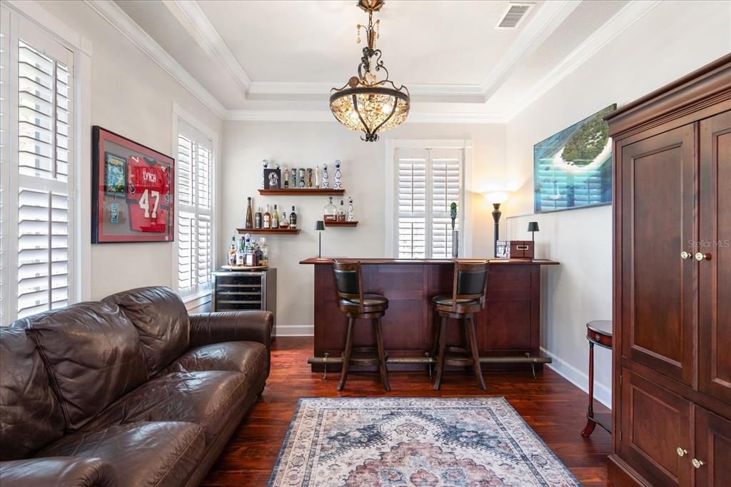 Interior, Pendant Lights, Wood Texture Flooring