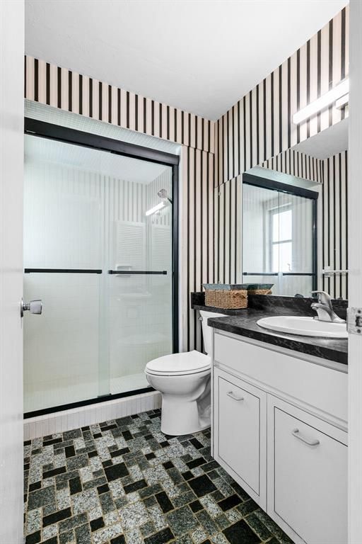 Bathroom, Glass Shower, Interior