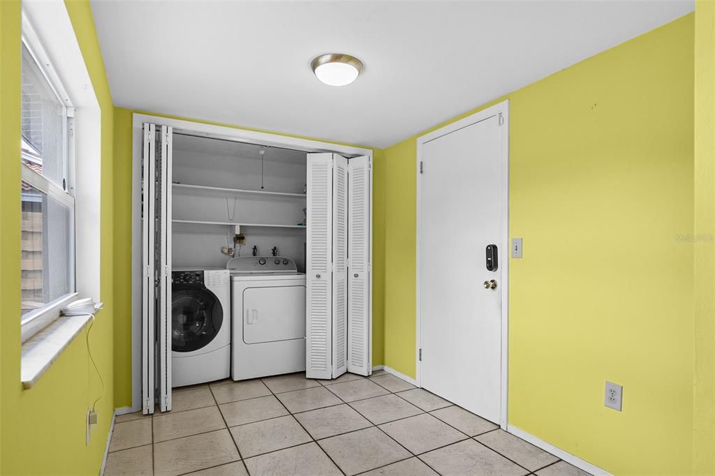 Interior, Utility Closets, Washer