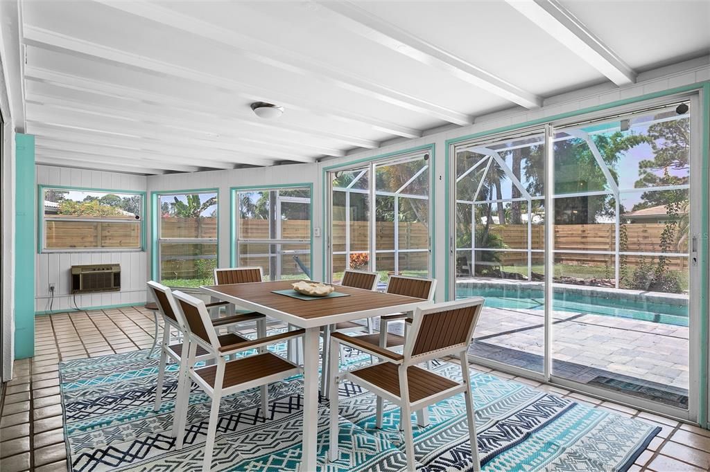 Dining room, Interior, Sun Room