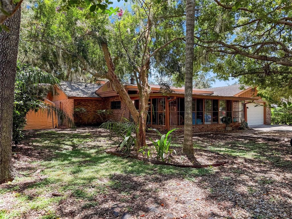 Attached, Backyard, Exterior, Facade, Brick Facade, Log Home