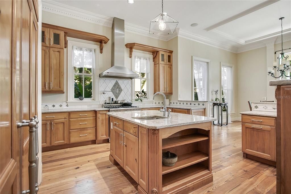 Interior, Kitchen, Pendant Lights, Recessed Lighting, Wood Texture Flooring