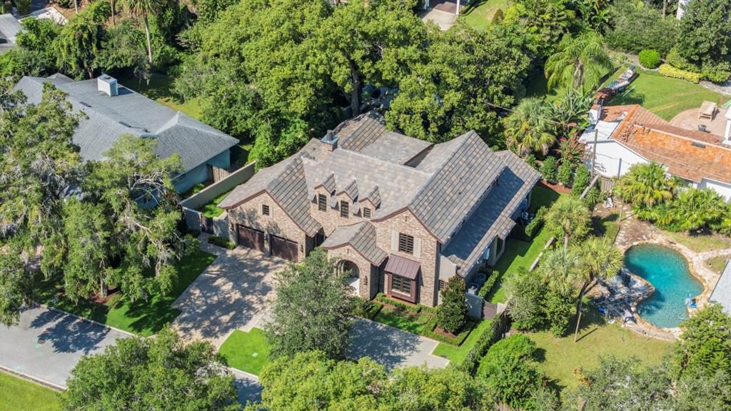 Exterior, Drone