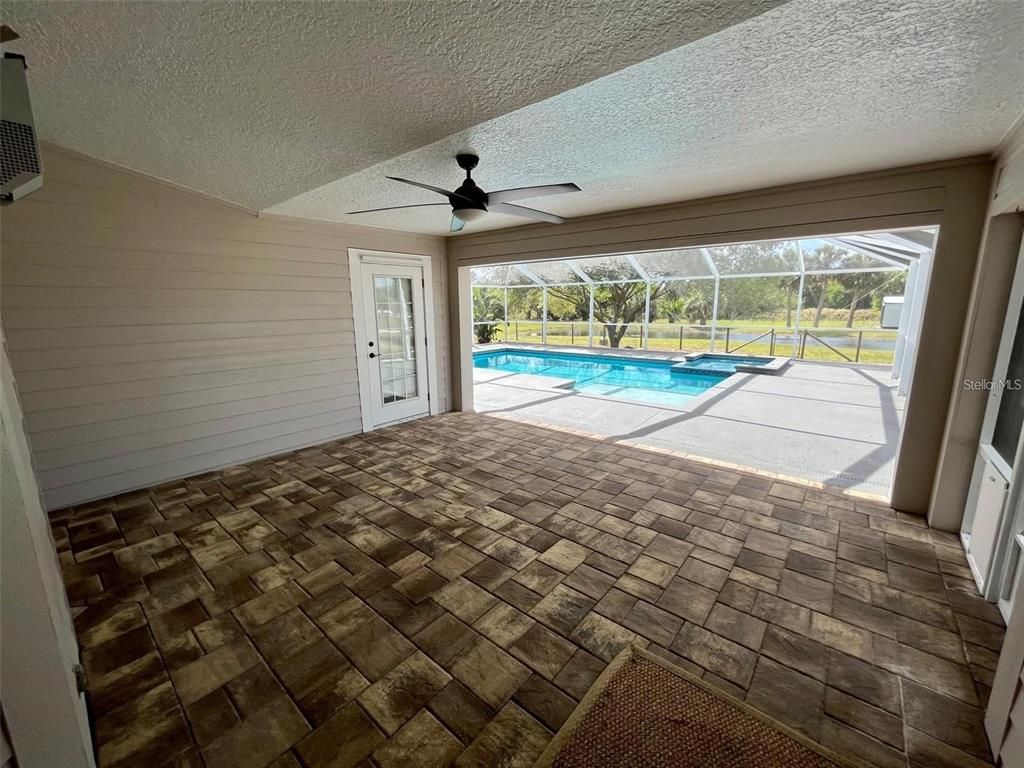 Empty room, Interior, Pool, Sun Room