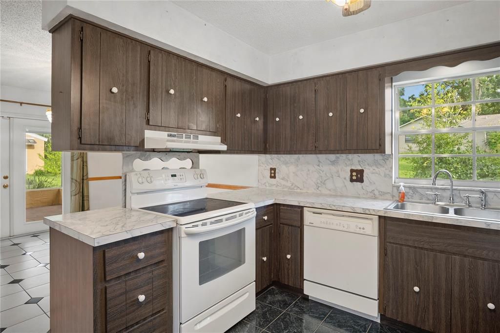 Interior, Kitchen, Marble Walls