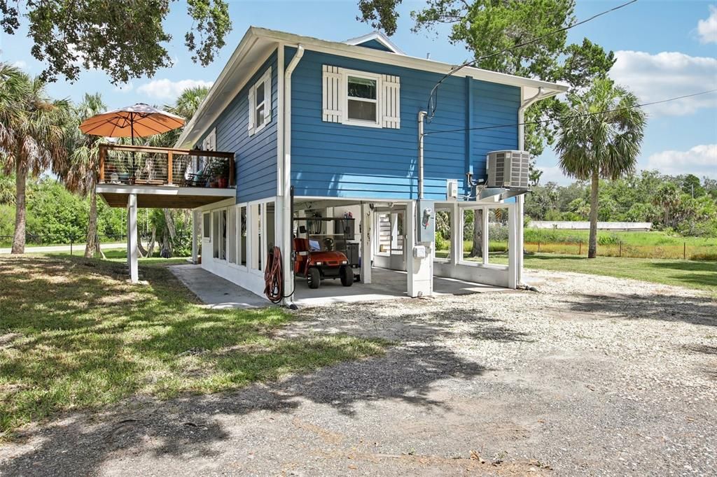 Backyard, Exterior