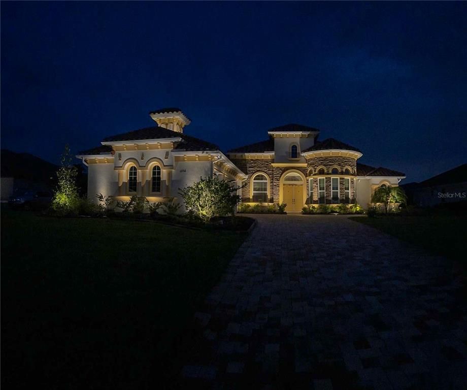 Backyard, Exterior, Facade, Mediterranean