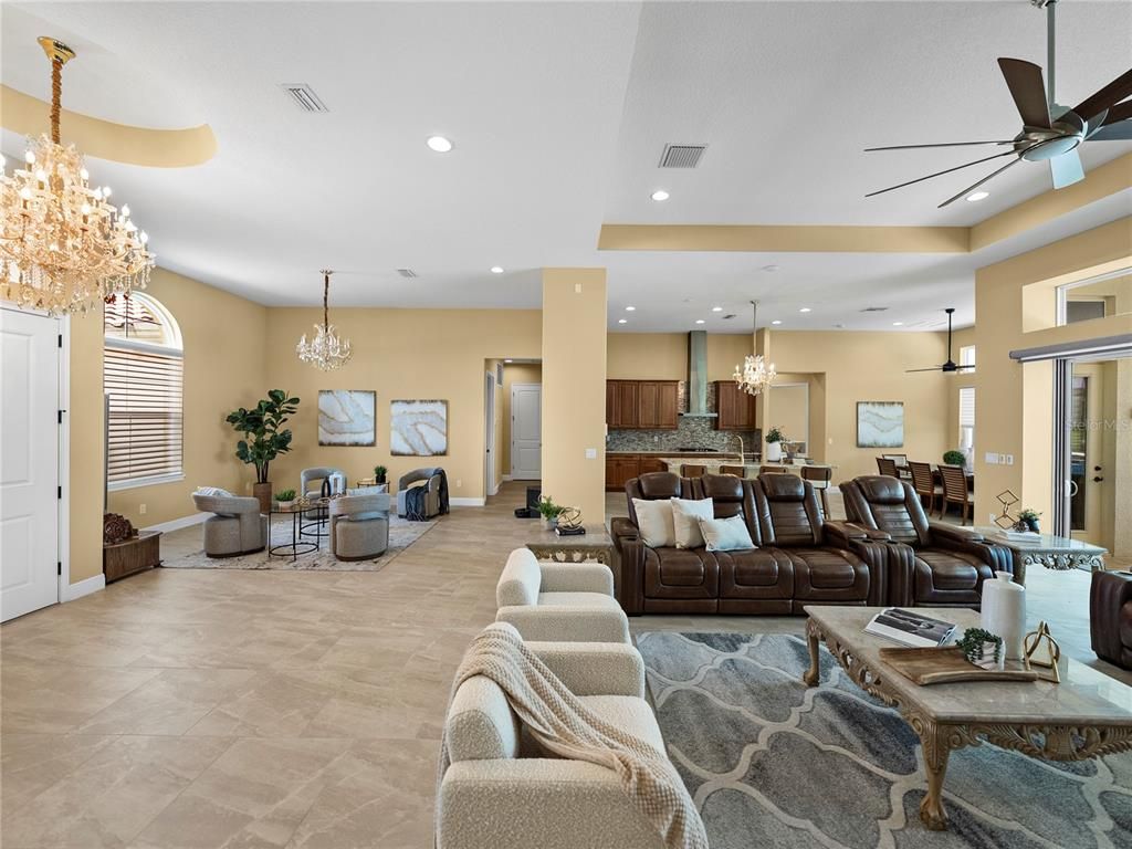 Chandelier, Dining room, Interior, Kitchen, Living room, Pendant Lights, Recessed Lighting