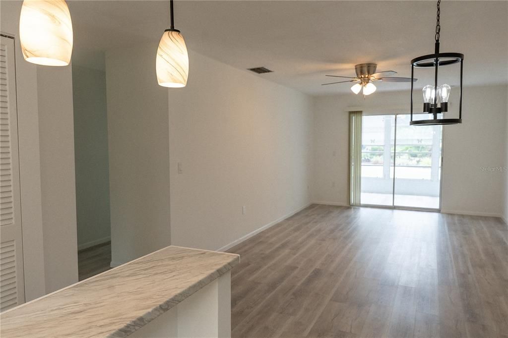 Empty room, Interior, Pendant Lights, Wood Texture Flooring