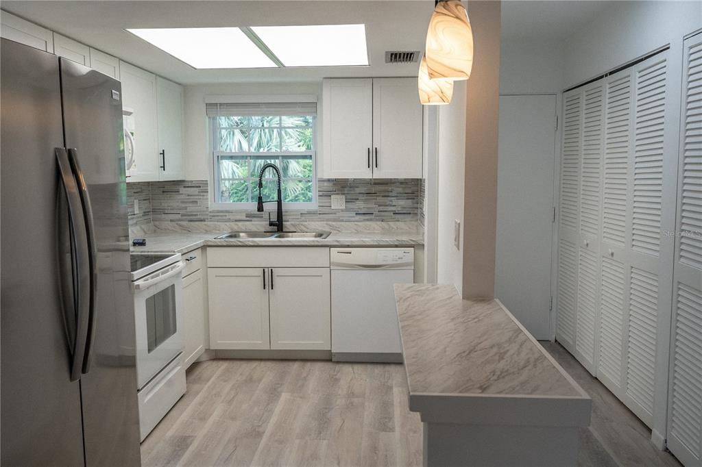 Interior, Kitchen, Stainless Steel Appliances, Wood Texture Flooring